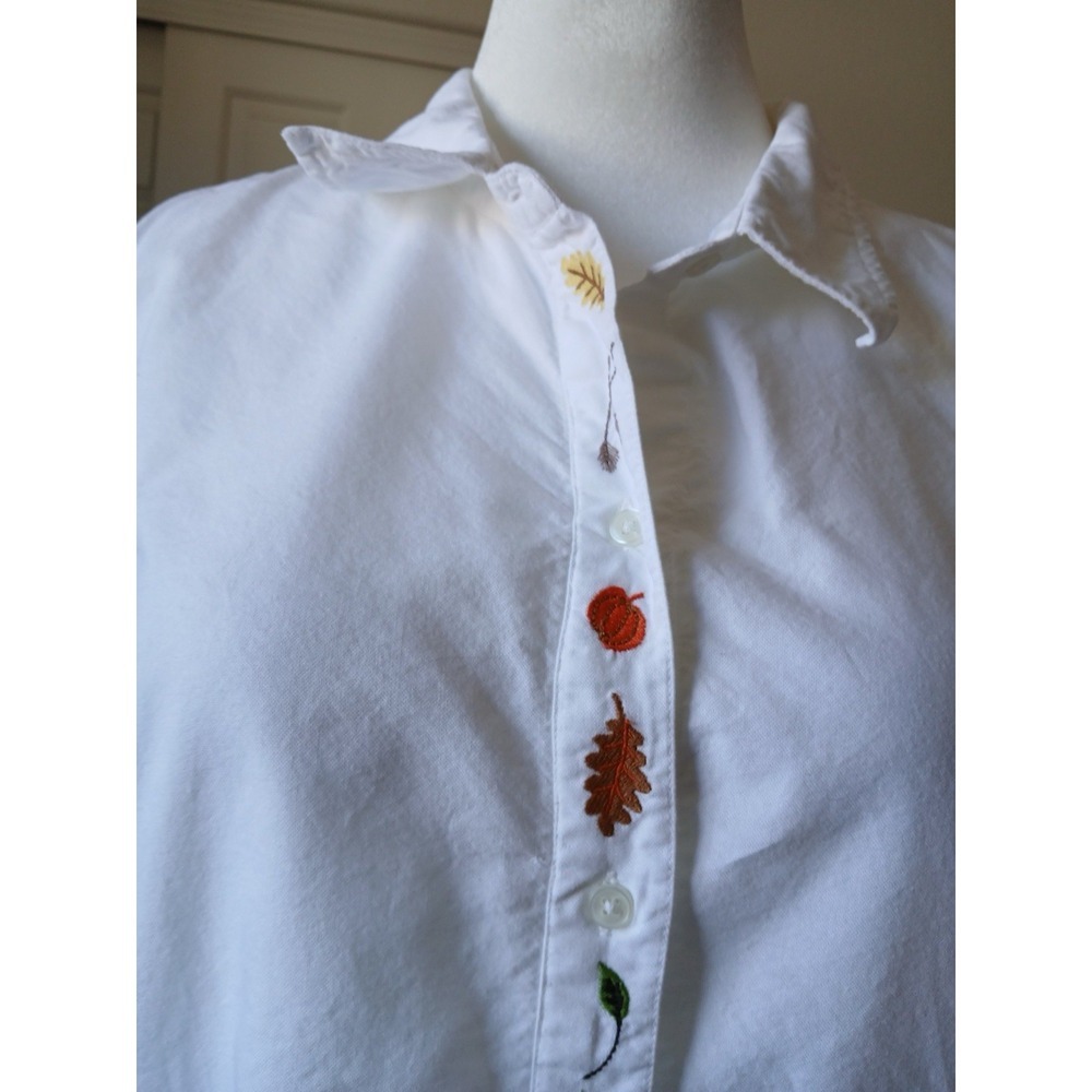Cherokee Woman 22W White Cotton Embroidered Fall Leaves Button Down Shirt Casual - Picture 9 of 16